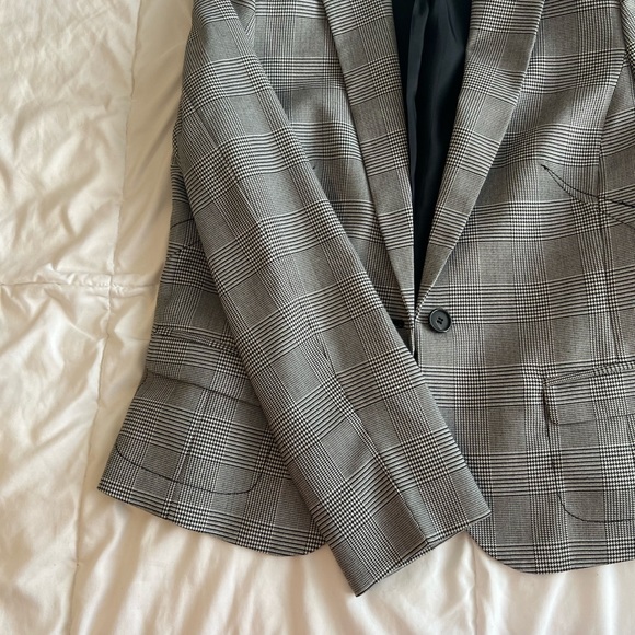 Dressy jacket excellent condition - Picture 3 of 5